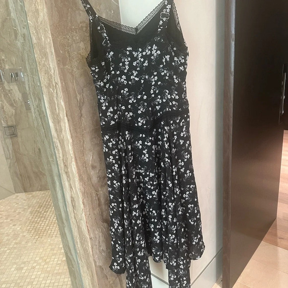 New Miss Me Romantic Dress Only take 20% off - Picture 9 of 9